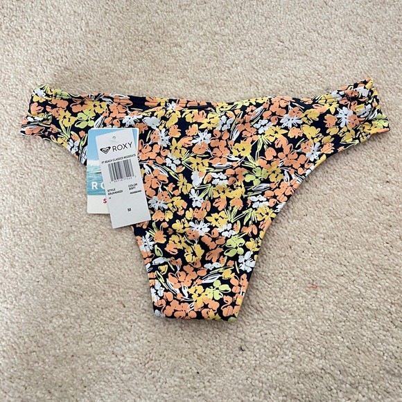 Roxy  bikini Bottom Floral print SIze M NWT - Picture 2 of 2